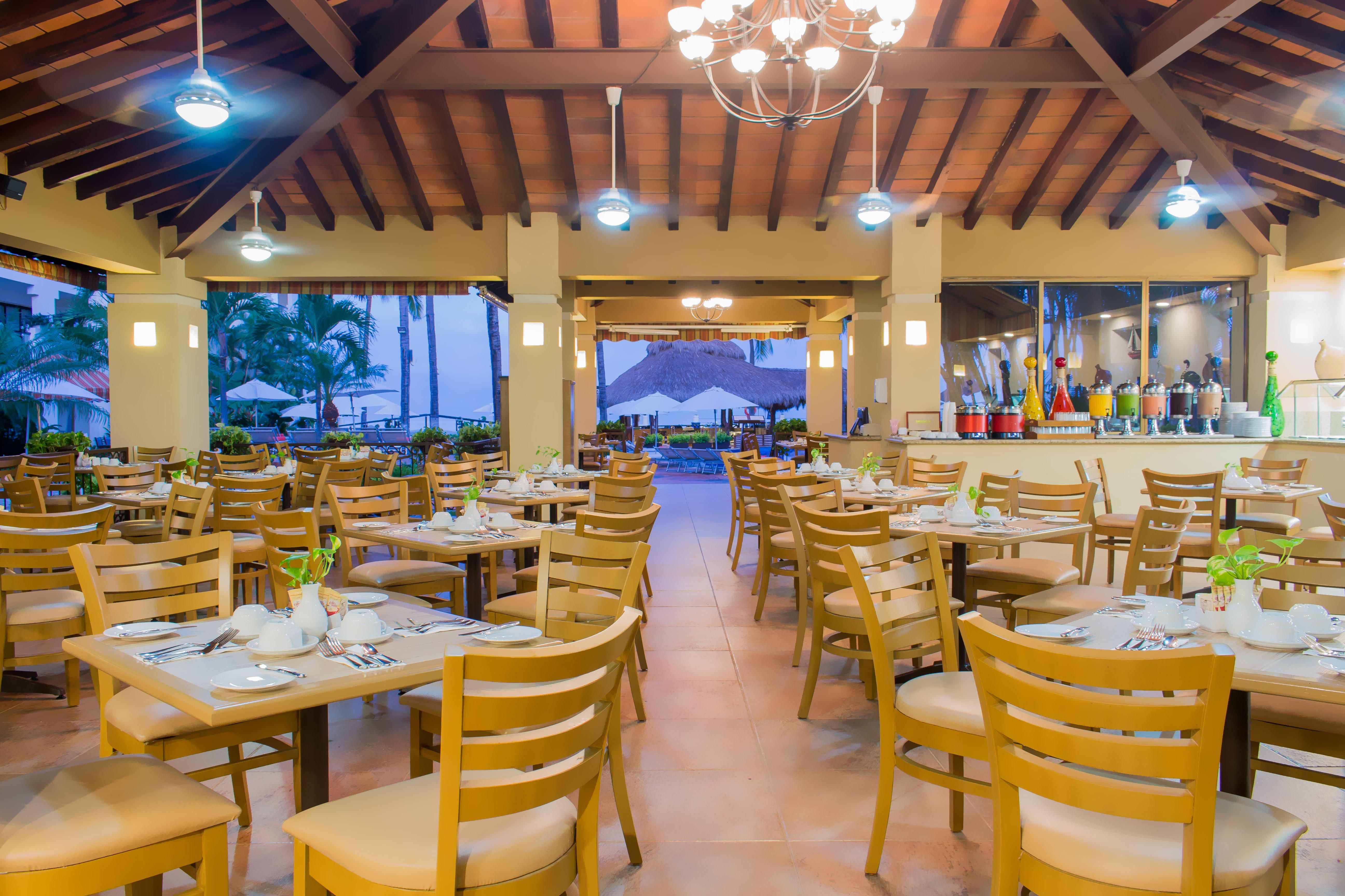 Plaza Pelicanos Grand Beach Resort All Inclusive Puerto Vallarta Dış mekan fotoğraf