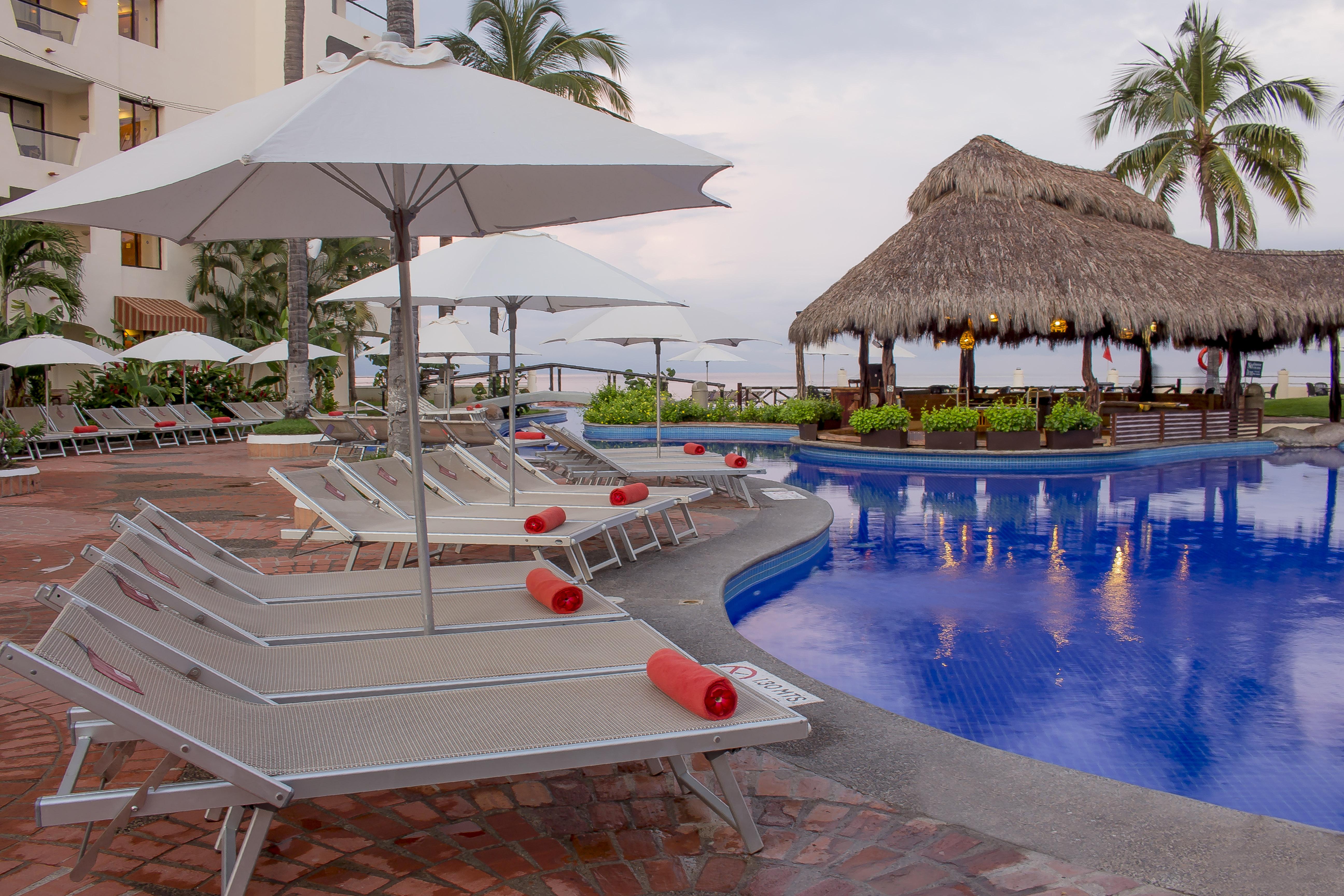 Plaza Pelicanos Grand Beach Resort All Inclusive Puerto Vallarta Dış mekan fotoğraf