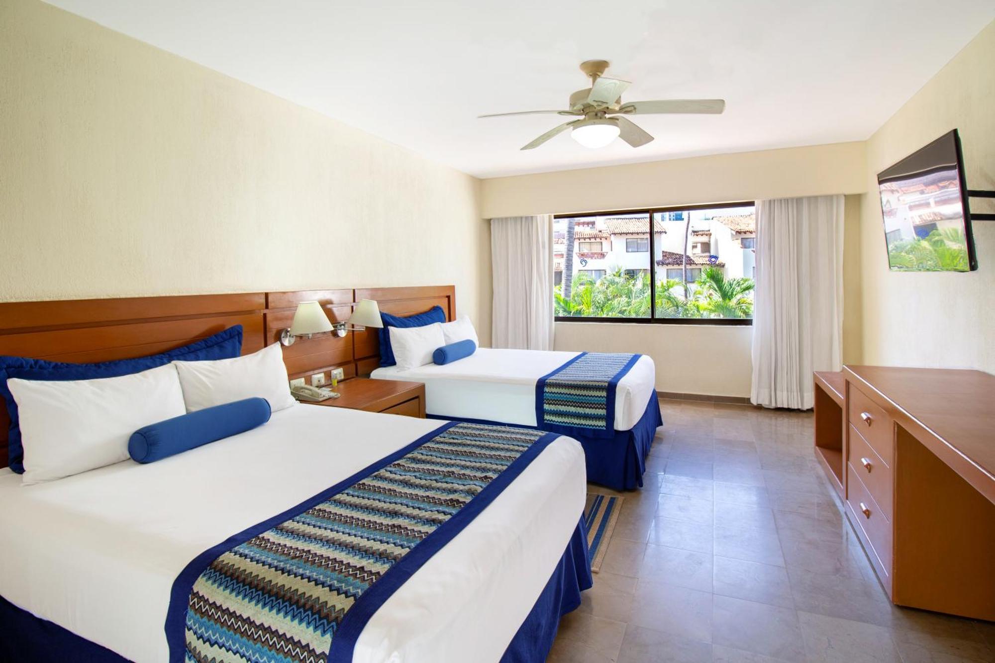 Plaza Pelicanos Grand Beach Resort All Inclusive Puerto Vallarta Dış mekan fotoğraf