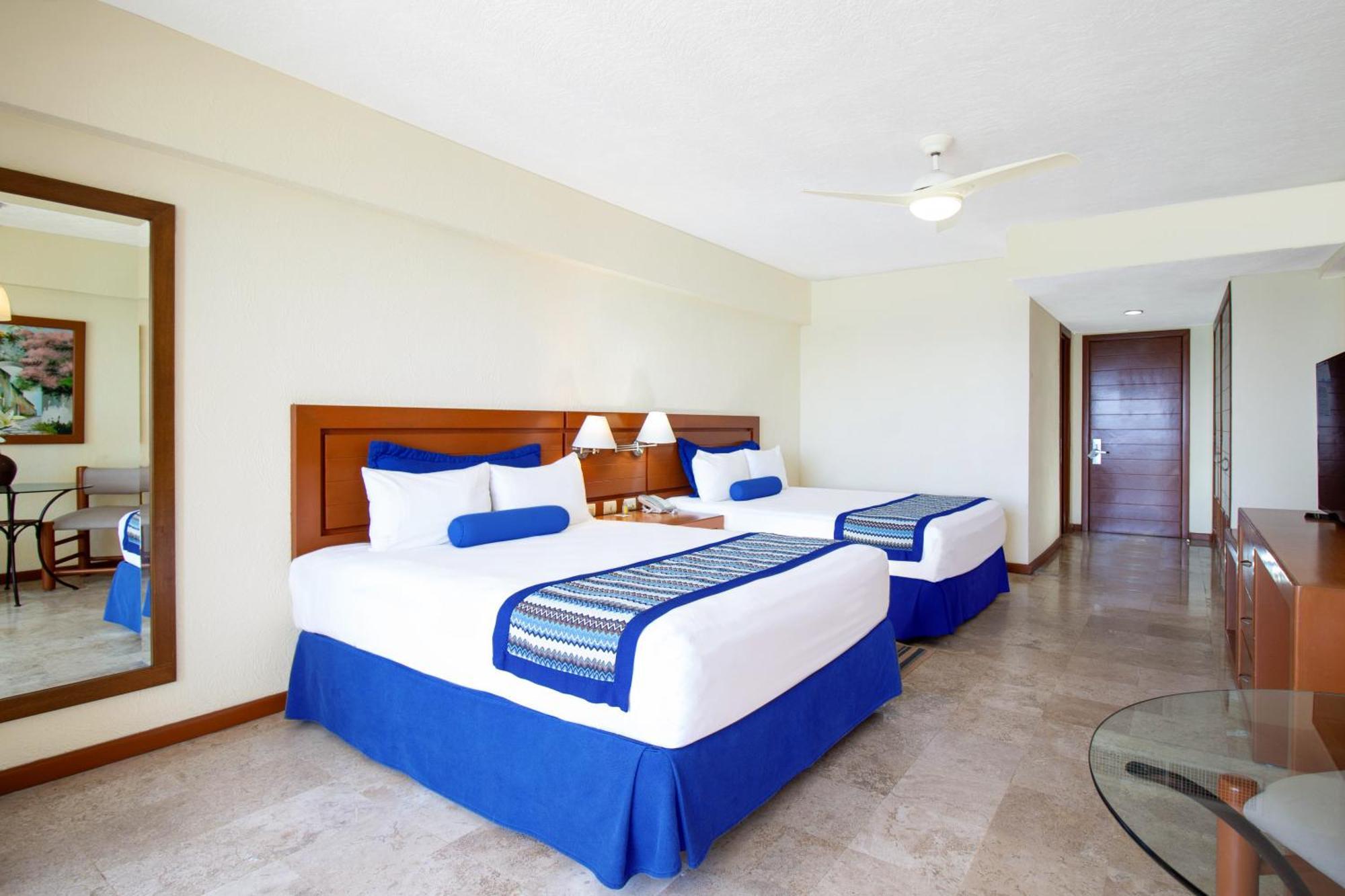 Plaza Pelicanos Grand Beach Resort All Inclusive Puerto Vallarta Dış mekan fotoğraf