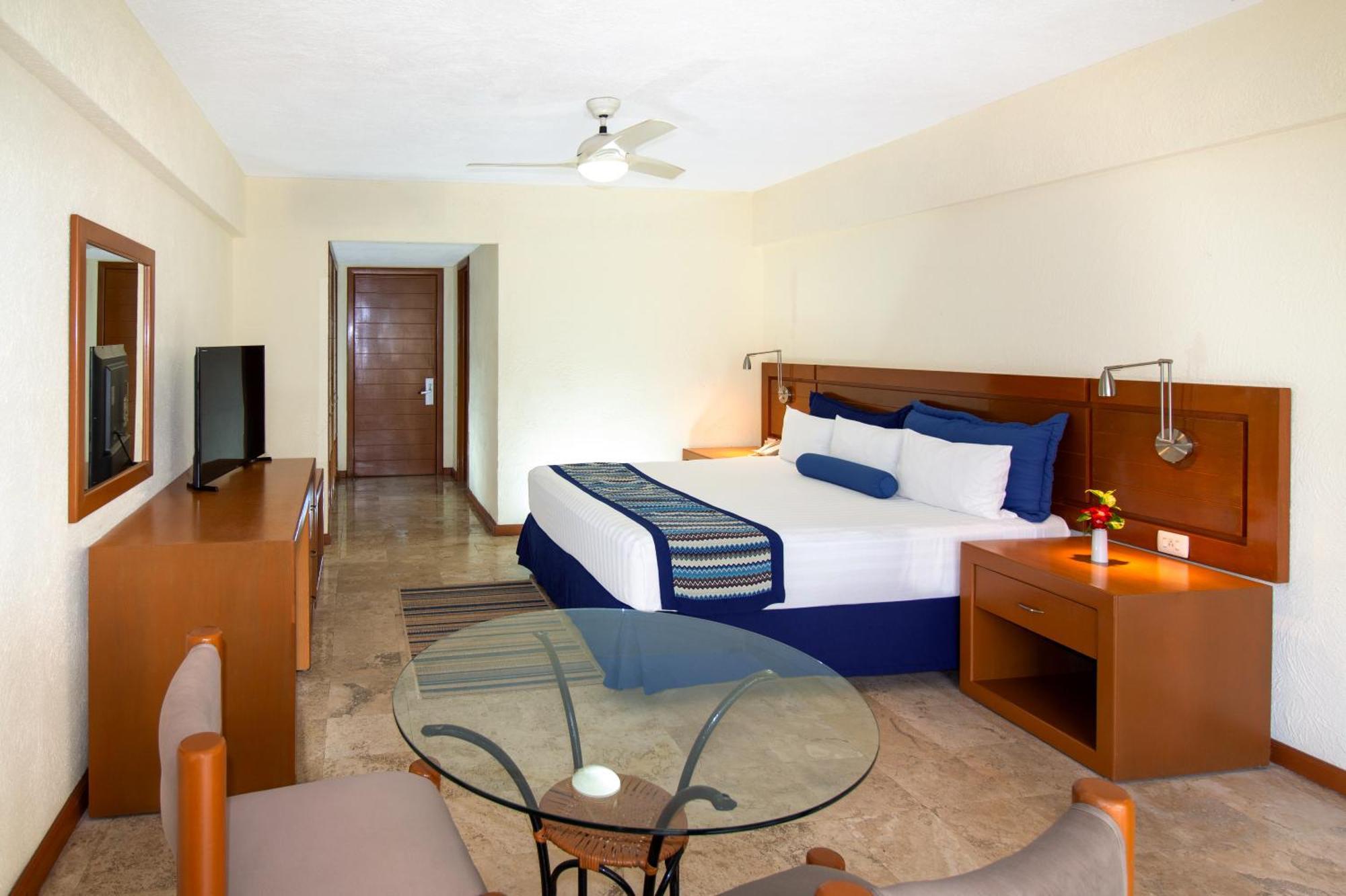 Plaza Pelicanos Grand Beach Resort All Inclusive Puerto Vallarta Dış mekan fotoğraf