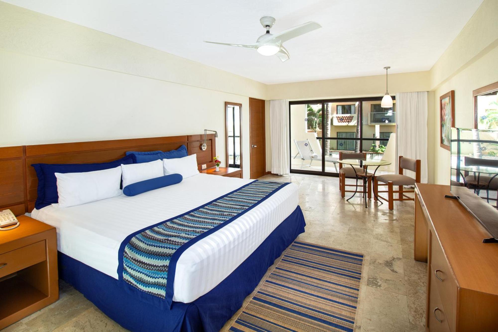 Plaza Pelicanos Grand Beach Resort All Inclusive Puerto Vallarta Dış mekan fotoğraf