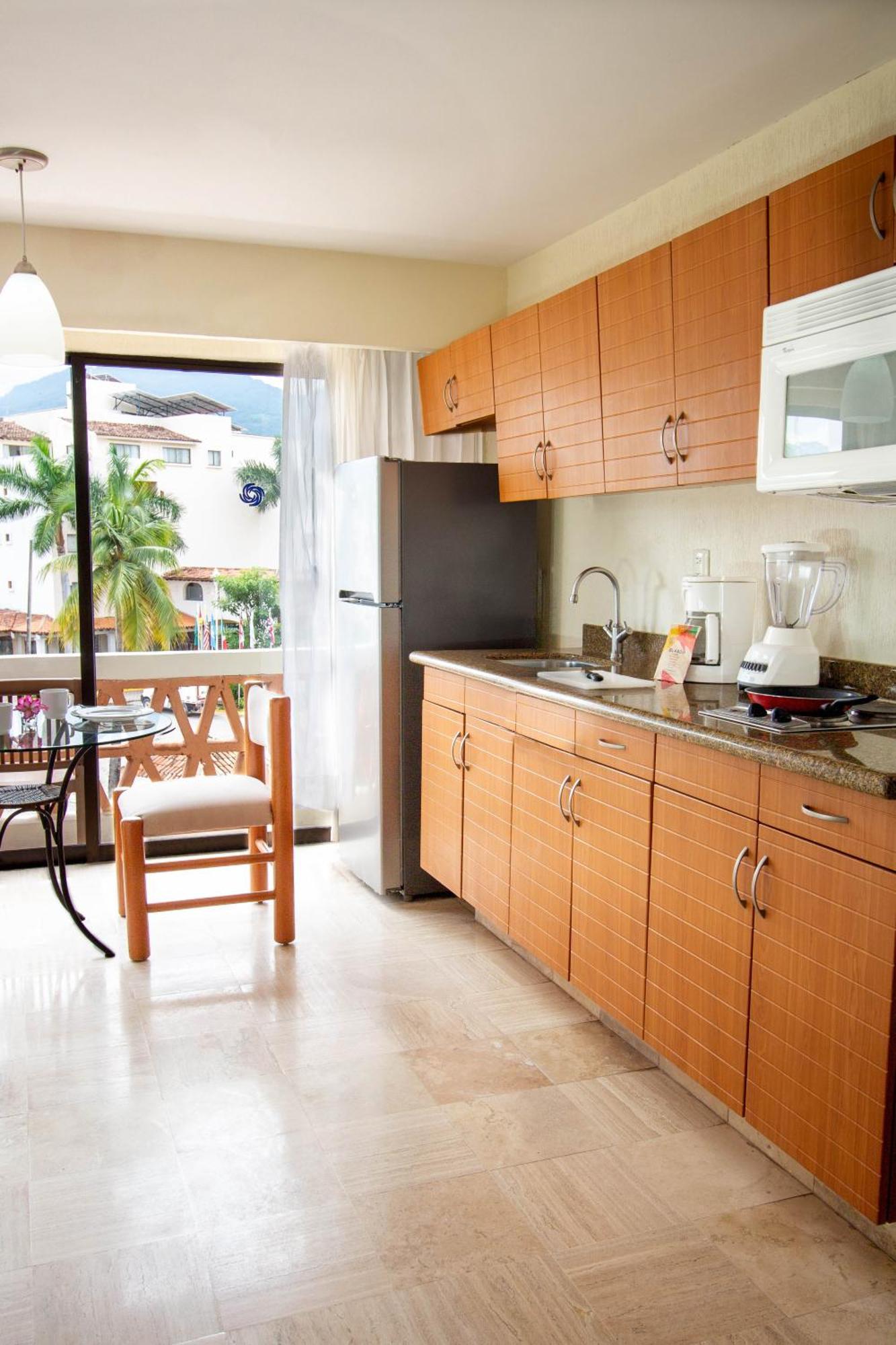 Plaza Pelicanos Grand Beach Resort All Inclusive Puerto Vallarta Dış mekan fotoğraf