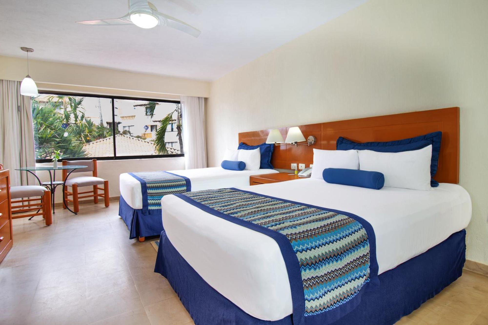 Plaza Pelicanos Grand Beach Resort All Inclusive Puerto Vallarta Dış mekan fotoğraf