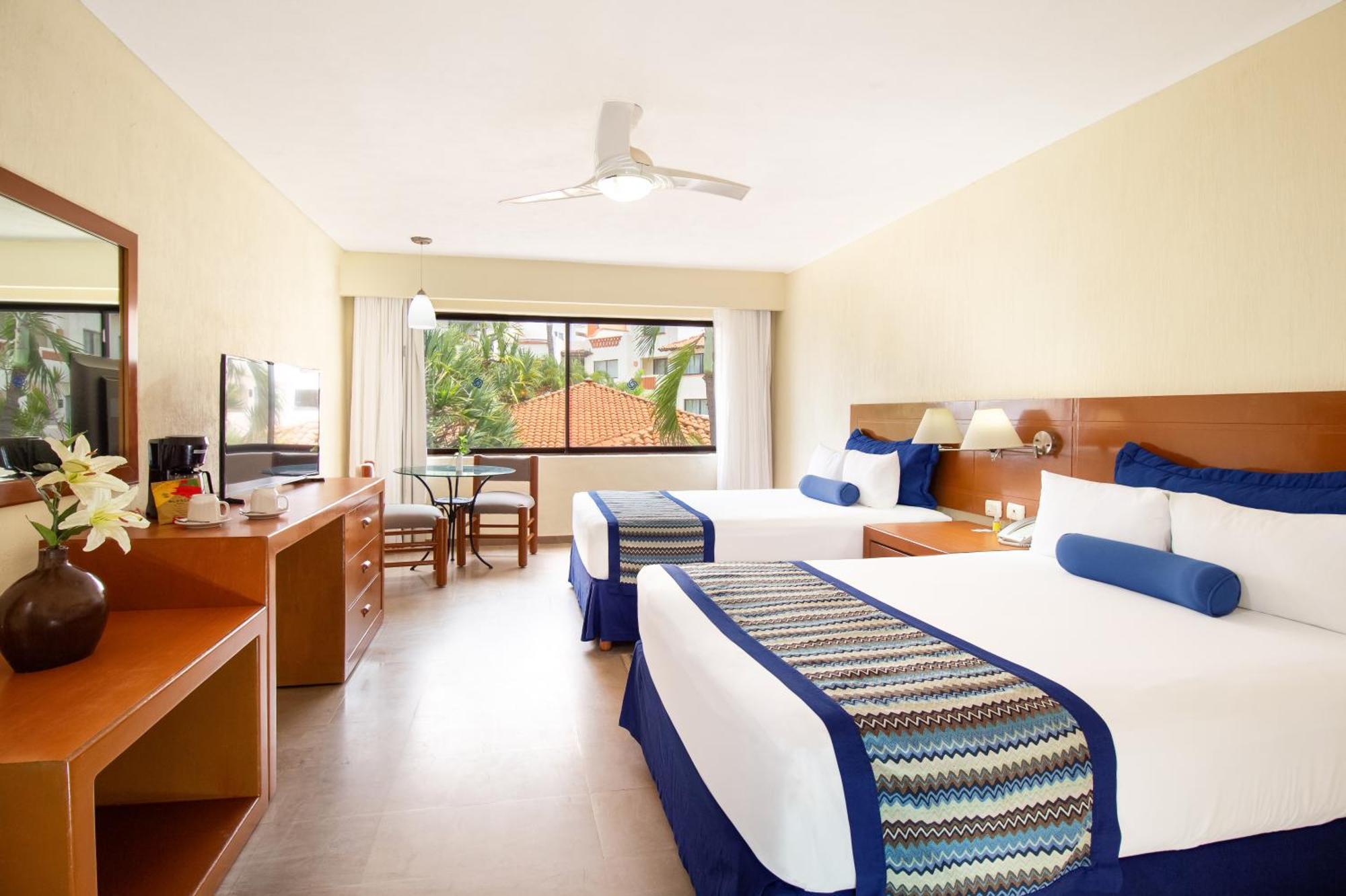 Plaza Pelicanos Grand Beach Resort All Inclusive Puerto Vallarta Dış mekan fotoğraf