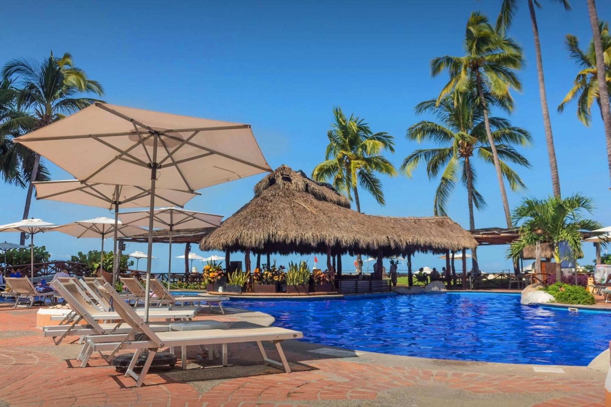Plaza Pelicanos Grand Beach Resort All Inclusive Puerto Vallarta Dış mekan fotoğraf