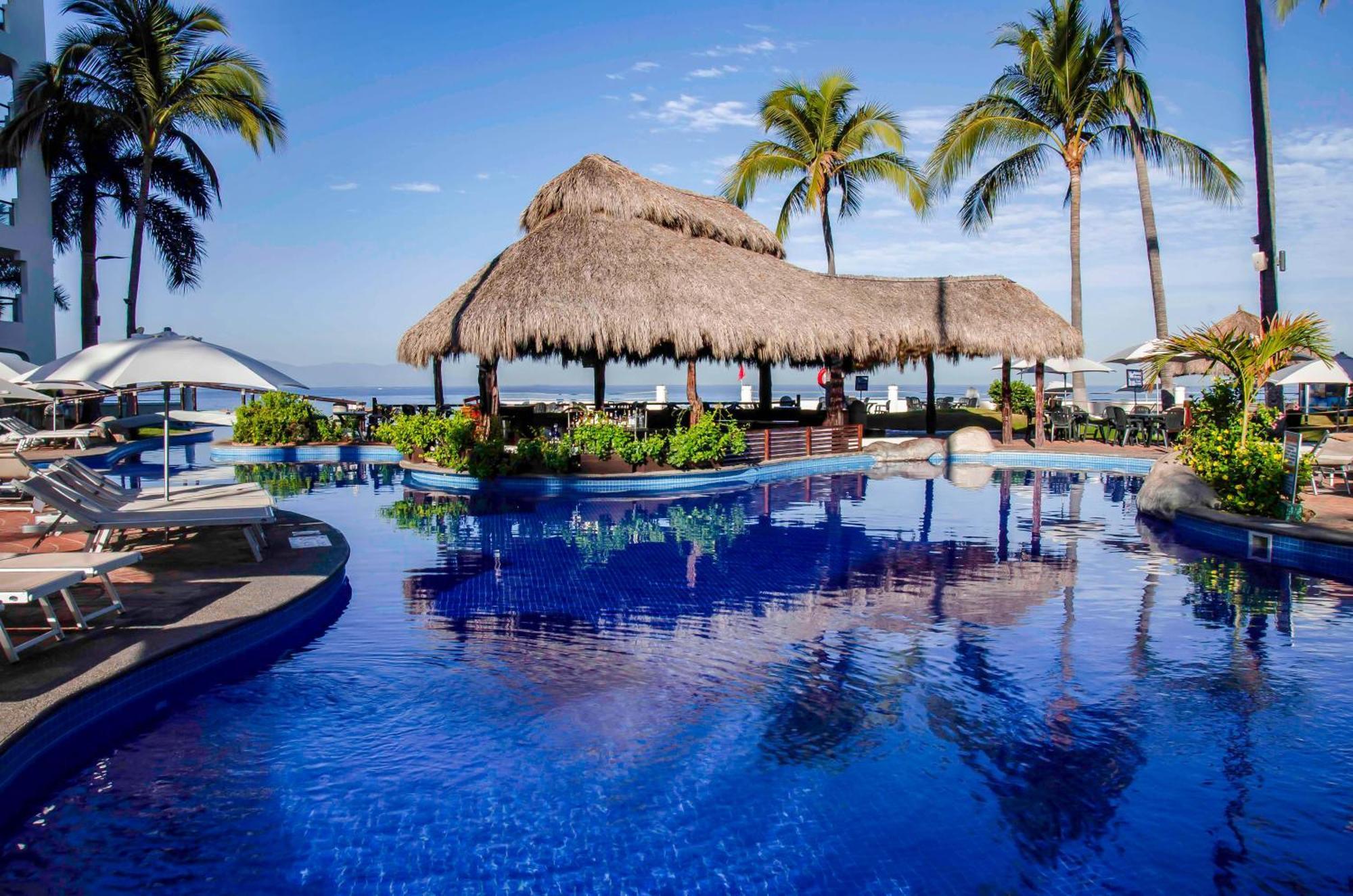 Plaza Pelicanos Grand Beach Resort All Inclusive Puerto Vallarta Dış mekan fotoğraf